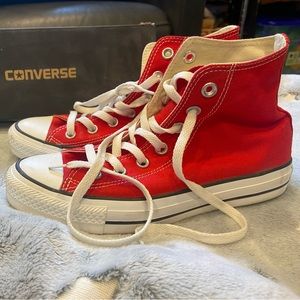 New w/box Converse all star high tops